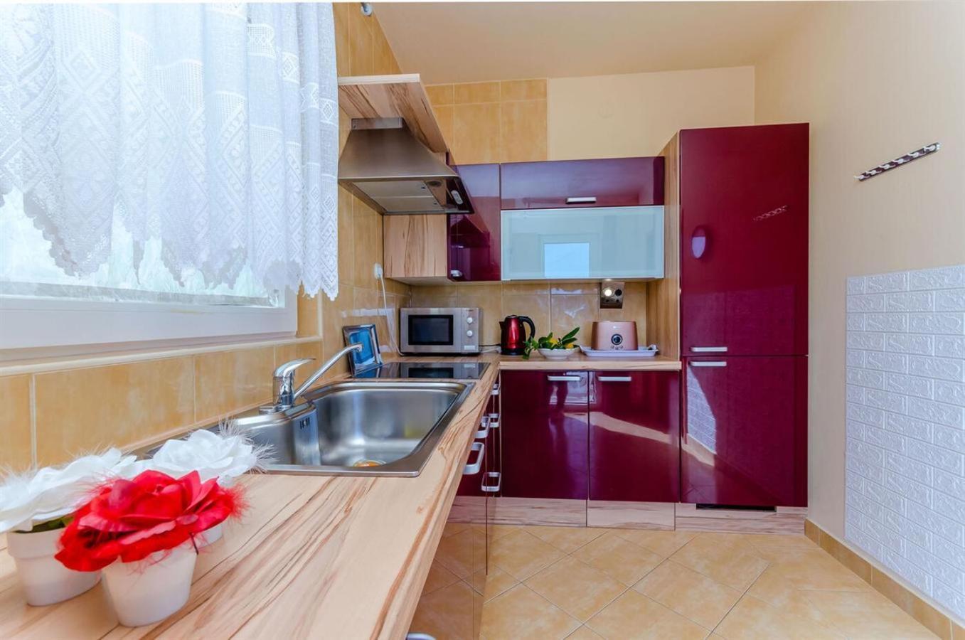 Apartmani Danja Kaštela エクステリア 写真